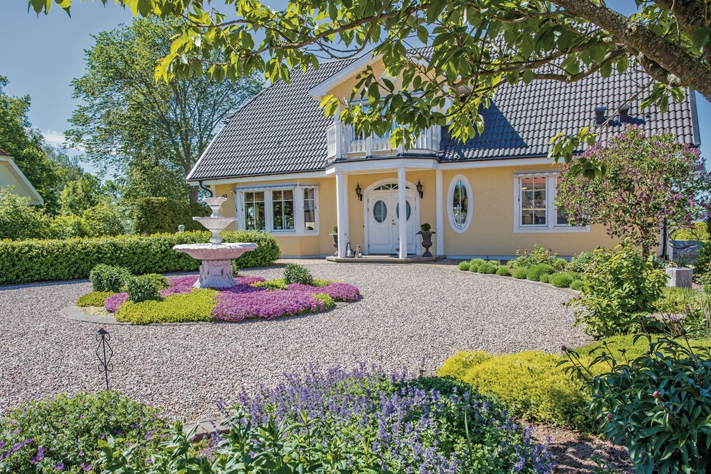 7. Markarbete Tradgardsanlaggning Upplands Vasby Stockholm